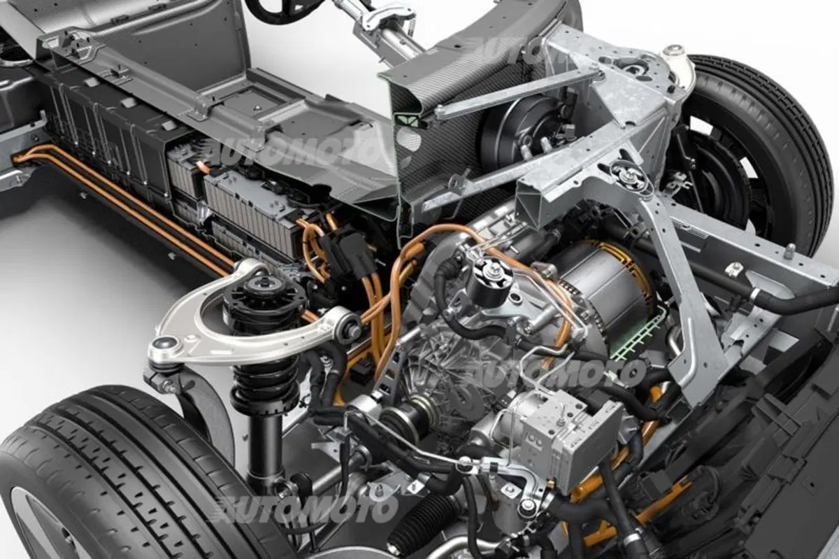 BMW, il 3 cilindri della i8 è Motore del'Anno 2015 (26)