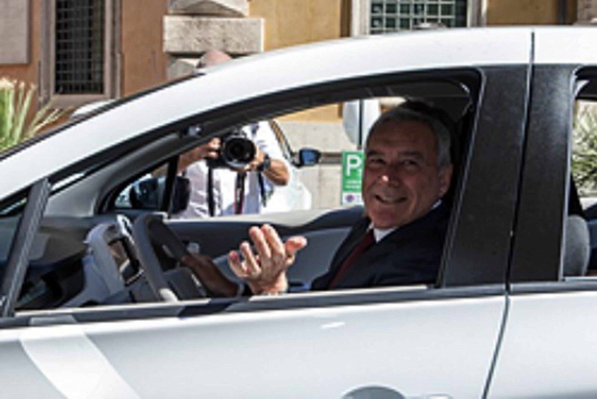 Auto elettriche: quattro Renault Zoe per il Senato