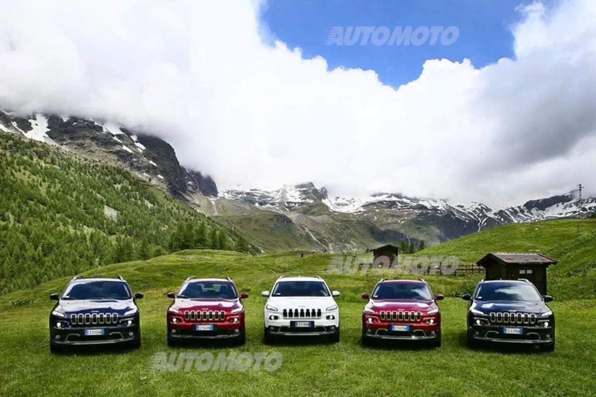 Jeep Cherokee 2.2 200 CV (5)