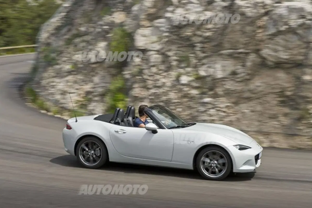 Nuova Mazda MX-5 (16)