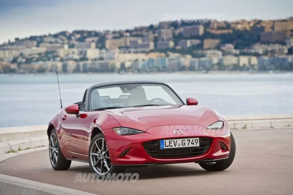 Nuova Mazda MX-5 (28)