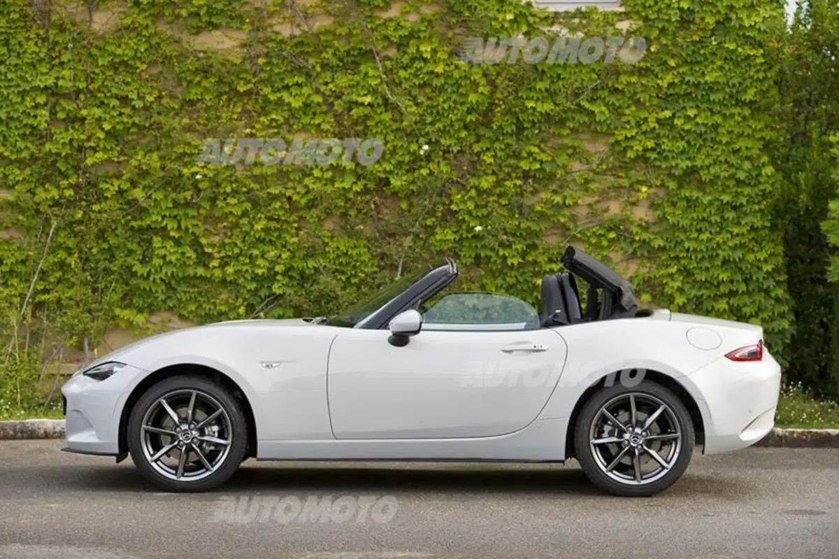 Nuova Mazda MX-5 (47)