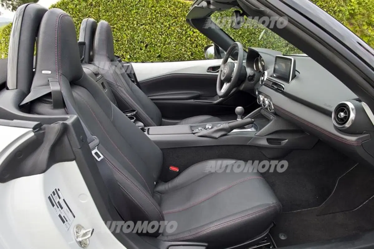 Nuova Mazda MX-5 (50)