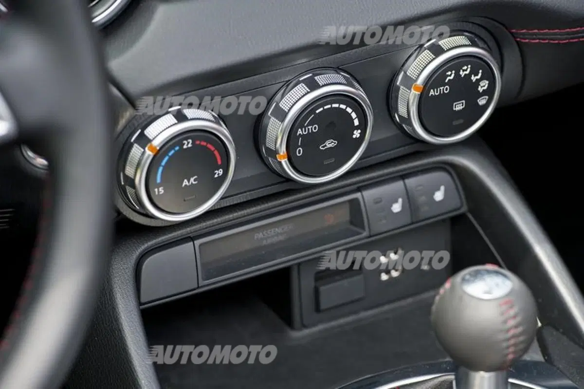 Nuova Mazda MX-5 (54)