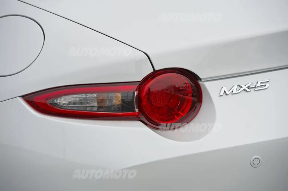 Nuova Mazda MX-5 (59)