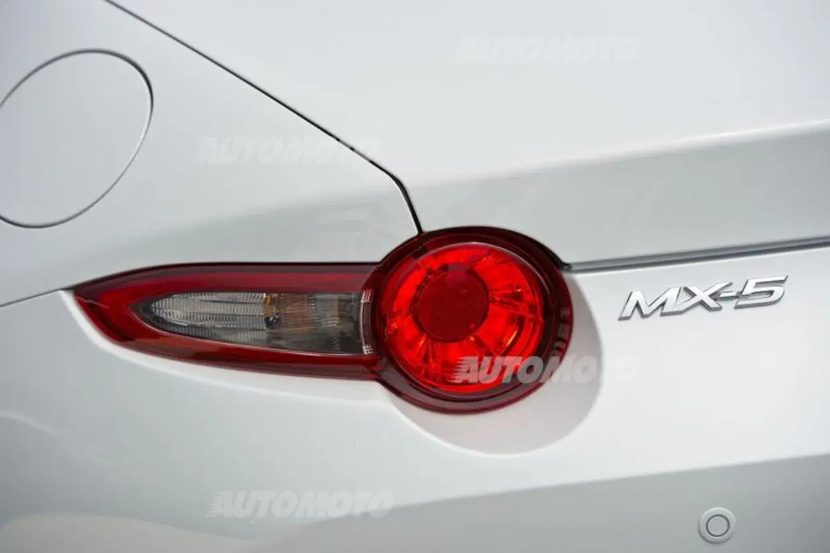 Nuova Mazda MX-5 (60)