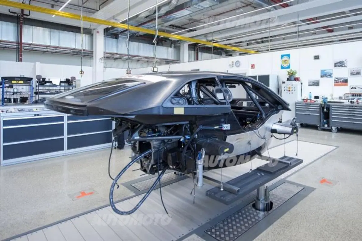 Audi: i purosangue di Neuburg, dove nascono i bolidi dei Quattro Anelli (68)