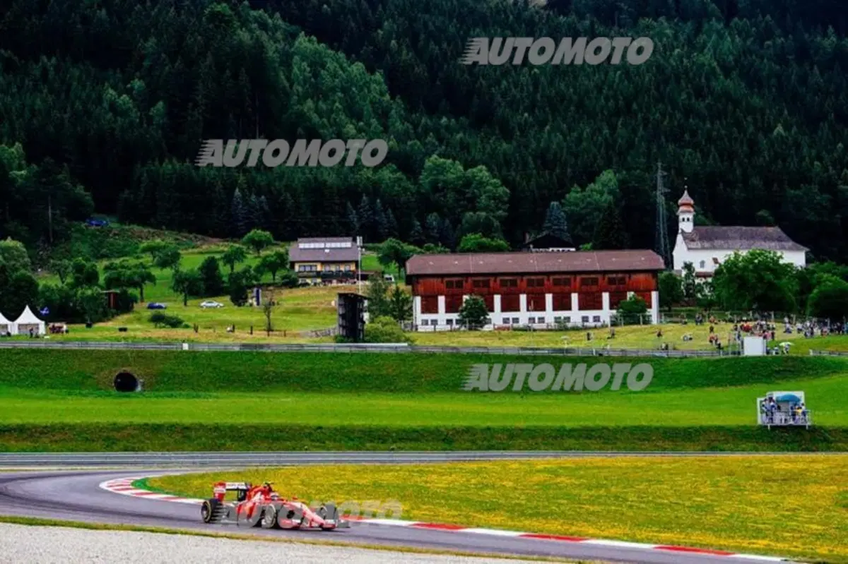 F1, Gp Austria 2015: pole per Hamilton. Vettel terzo (3)
