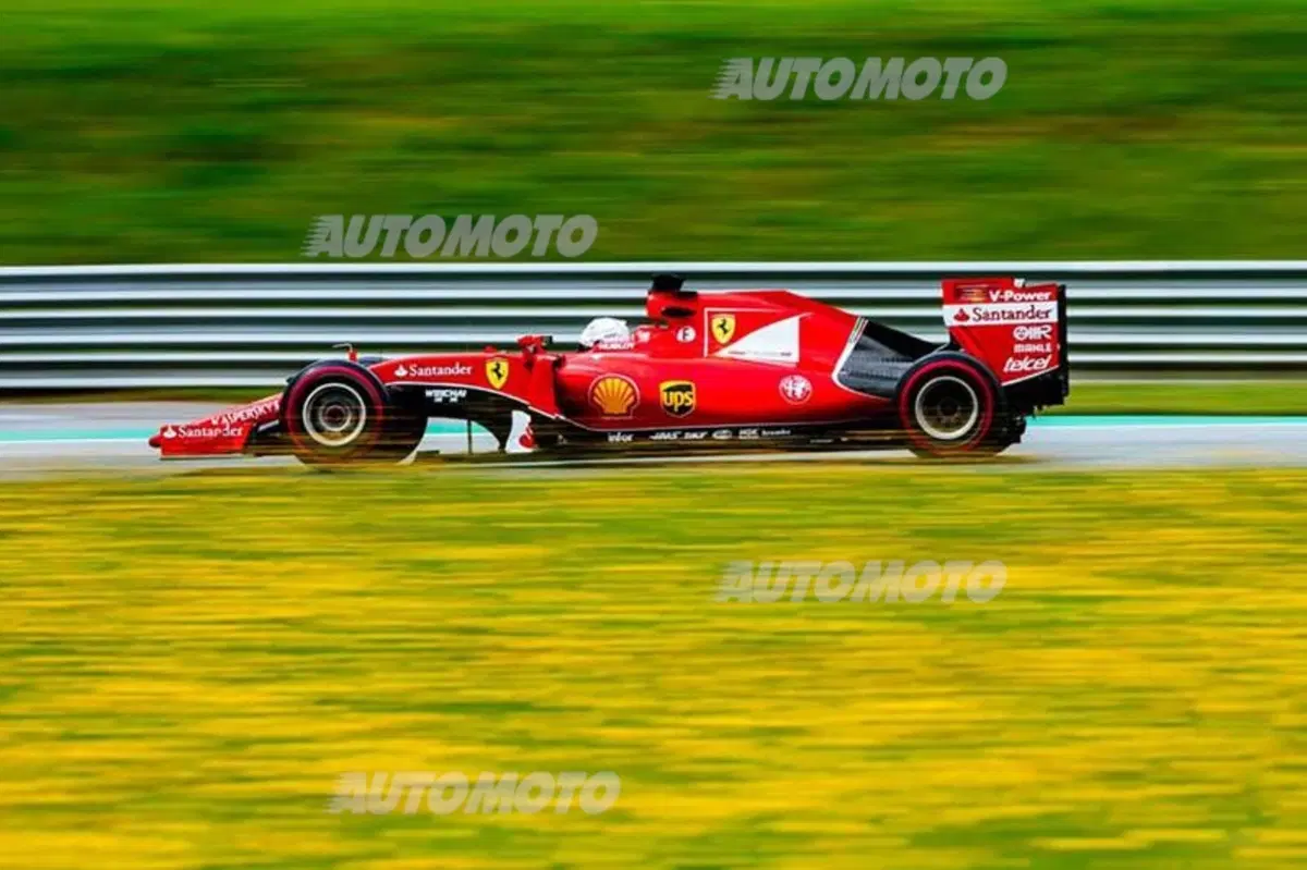 F1, Gp Austria 2015: pole per Hamilton. Vettel terzo (5)