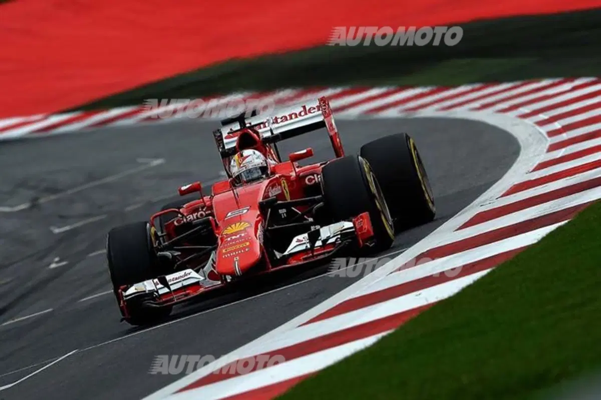 F1, Gp Austria 2015: pole per Hamilton. Vettel terzo (6)