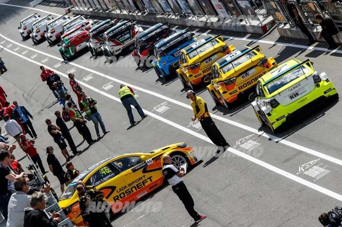 WTCC 2015, Slovacchia: vincono Muller e Loeb (20)