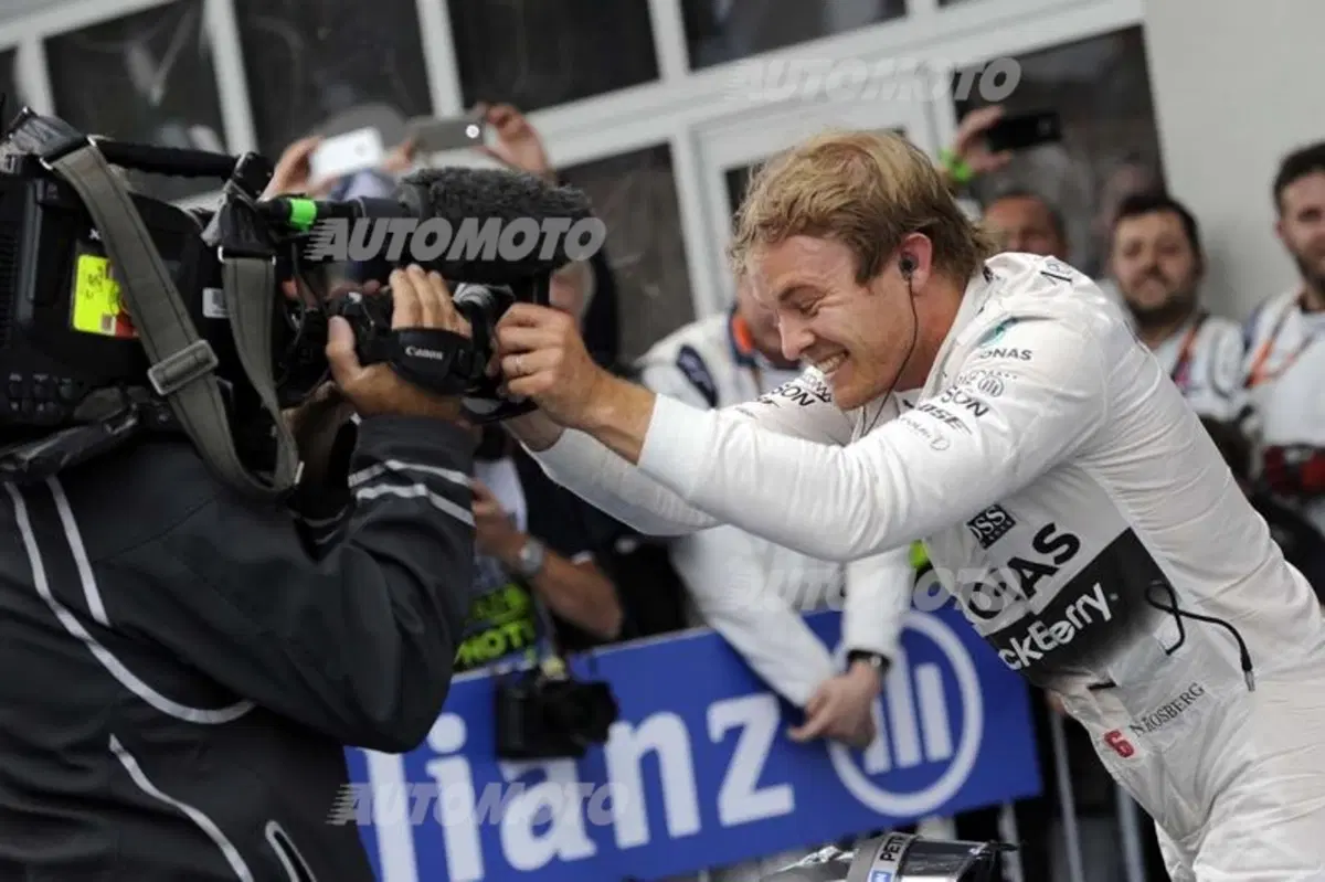 F1, Gp Austria 2015: vittoria per Rosberg (23)