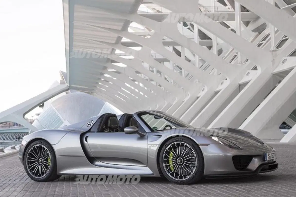 Porsche 918 Spyder, terminata la produzione