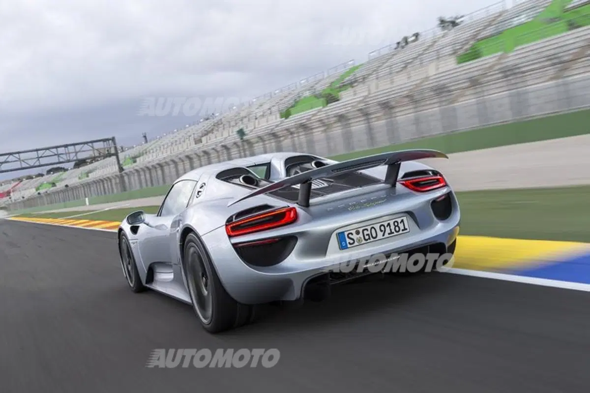 Porsche 918 Spyder, terminata la produzione (41)