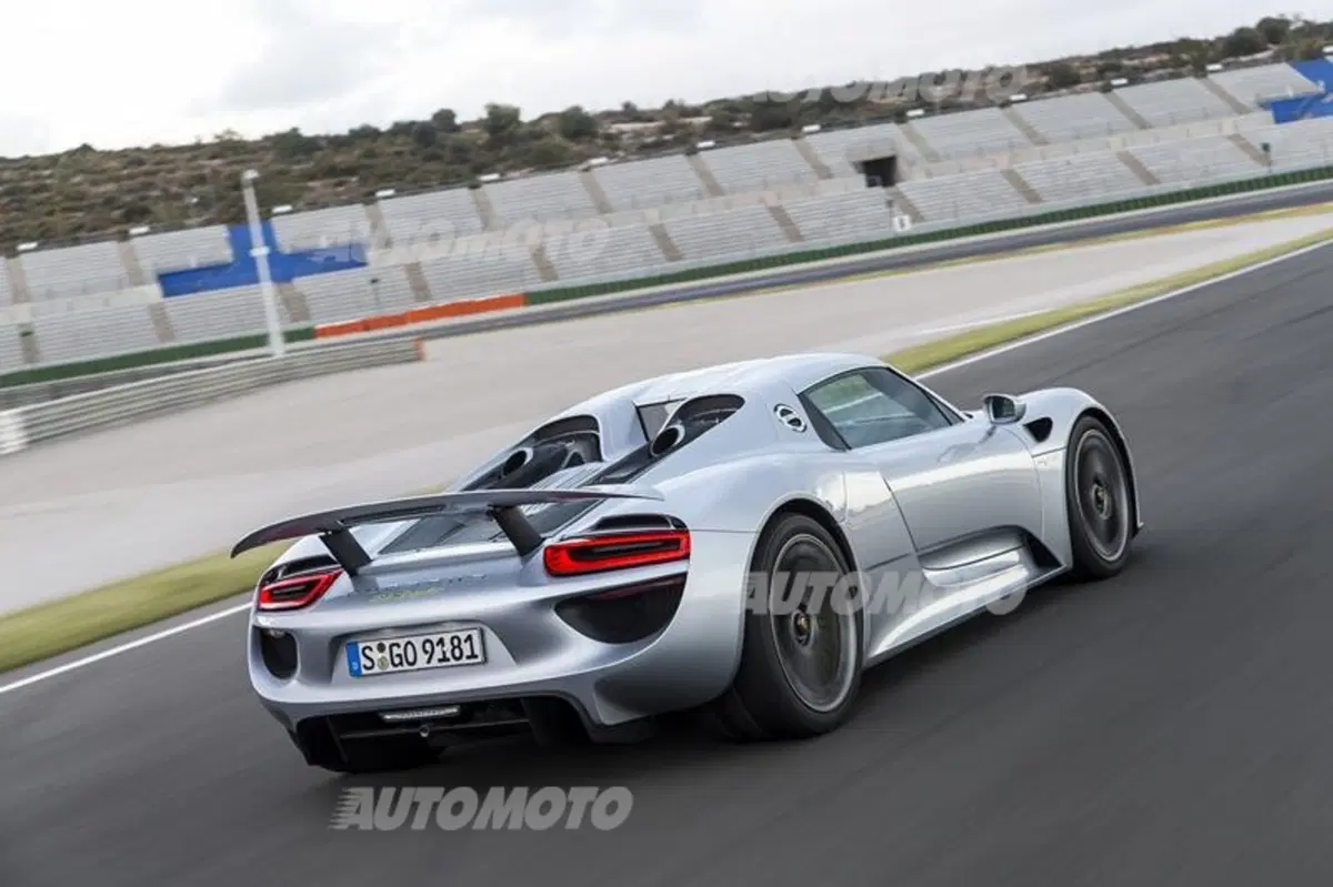 Porsche 918 Spyder, terminata la produzione (43)