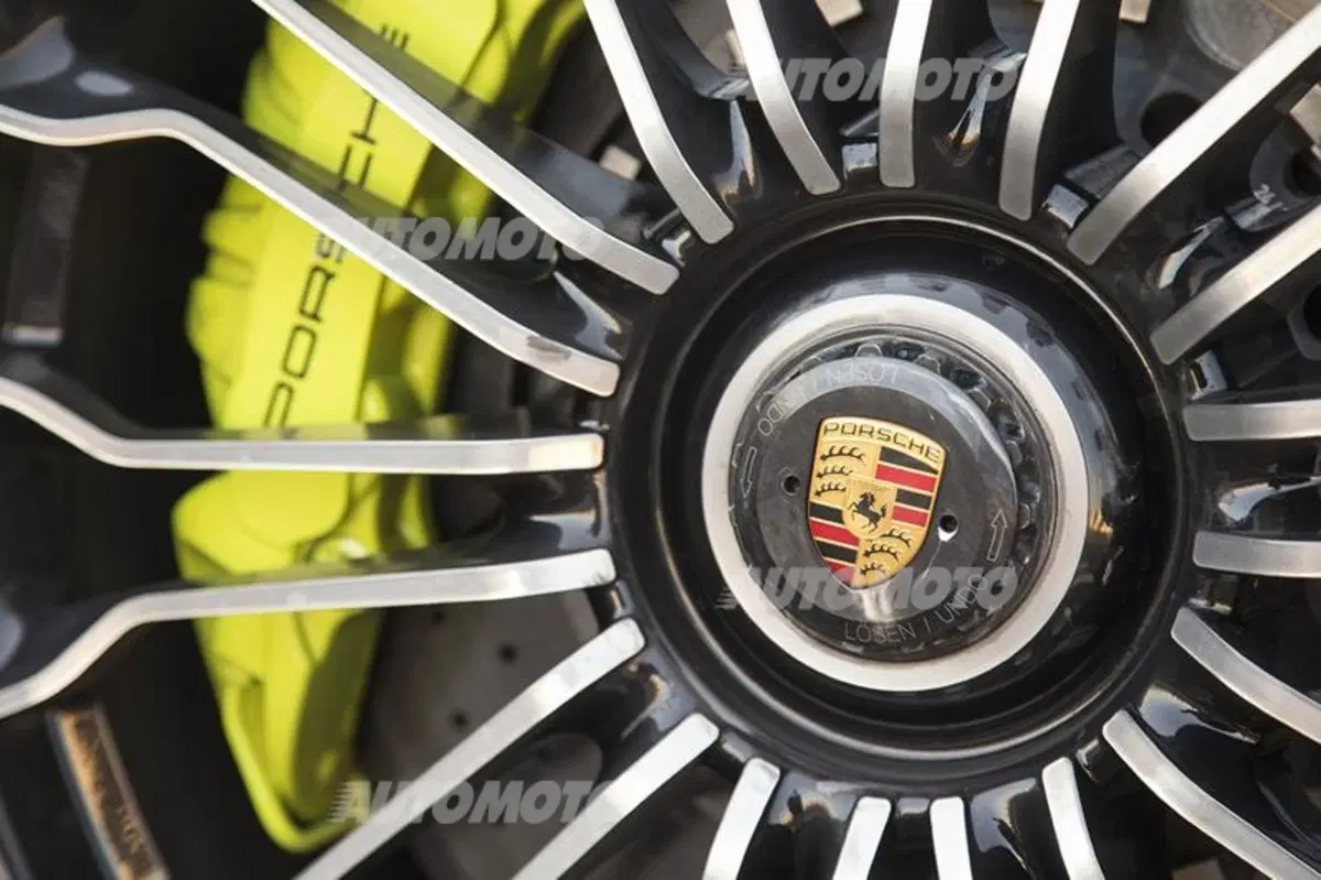 Porsche 918 Spyder, terminata la produzione (46)
