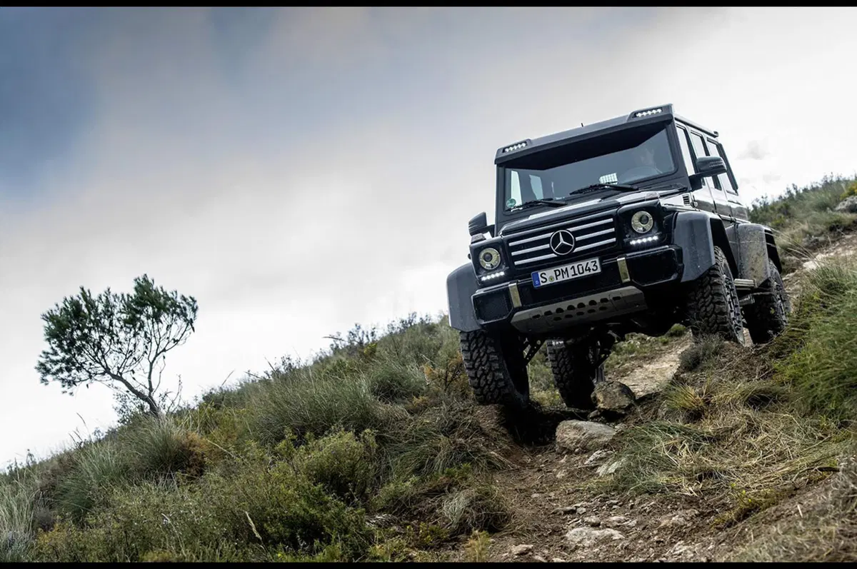 Mercedes G500 4x4²: la faranno davvero, ma costa come una supercar (3)