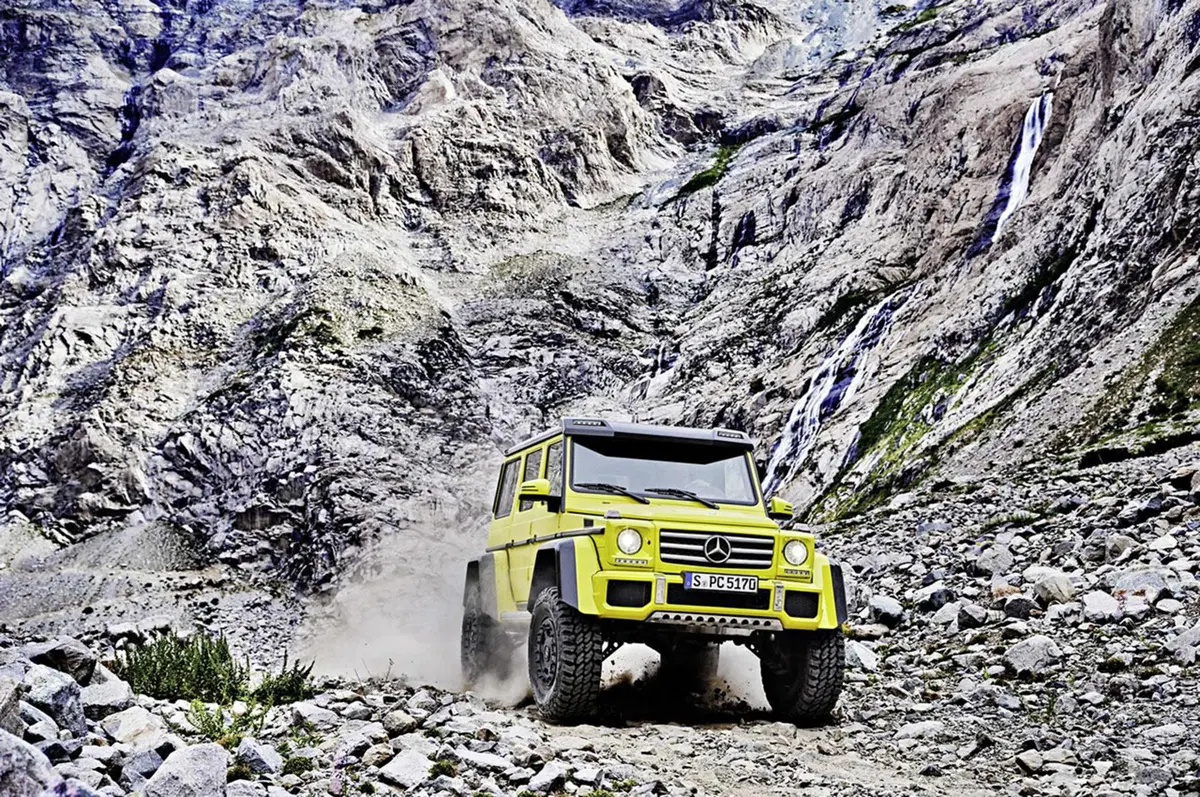 Mercedes G500 4x4²: la faranno davvero, ma costa come una supercar (12)