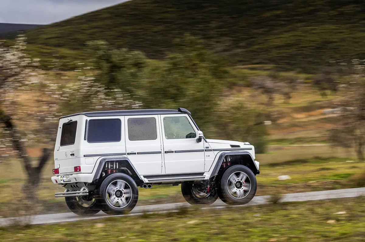 Mercedes G500 4x4²: la faranno davvero, ma costa come una supercar (13)