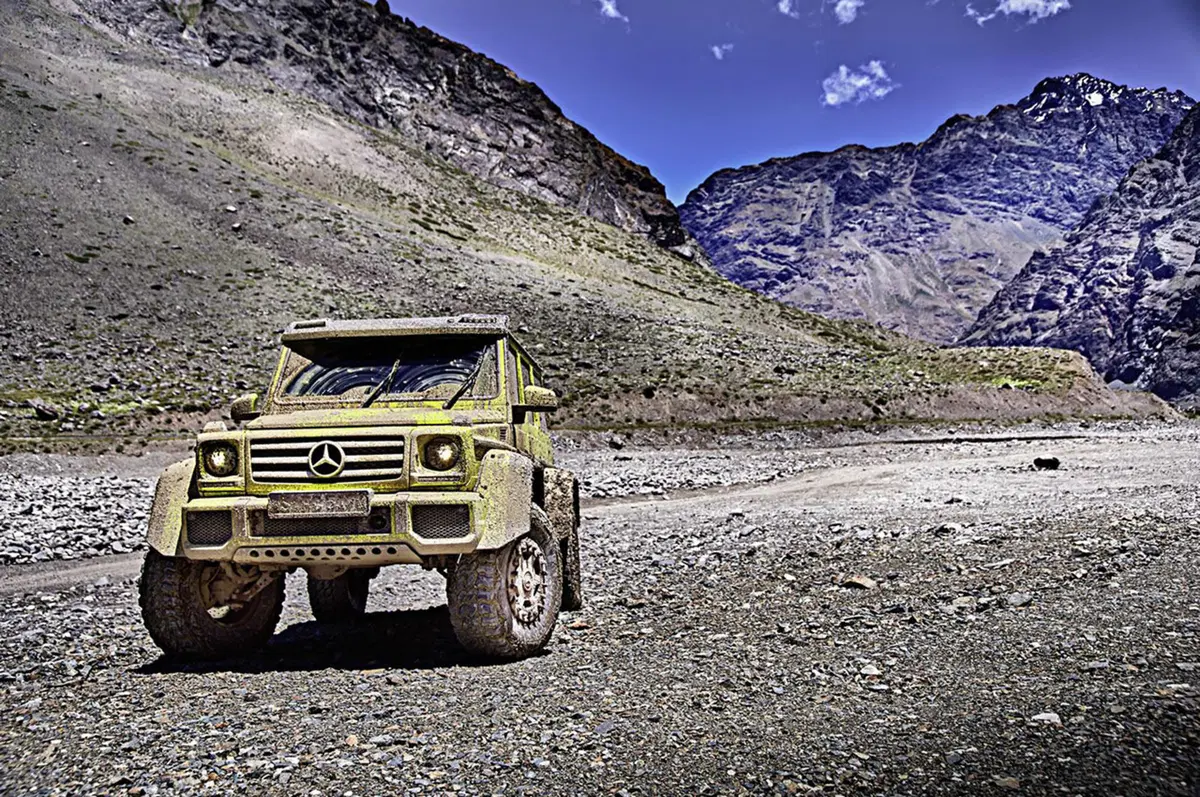 Mercedes G500 4x4²: la faranno davvero, ma costa come una supercar (16)