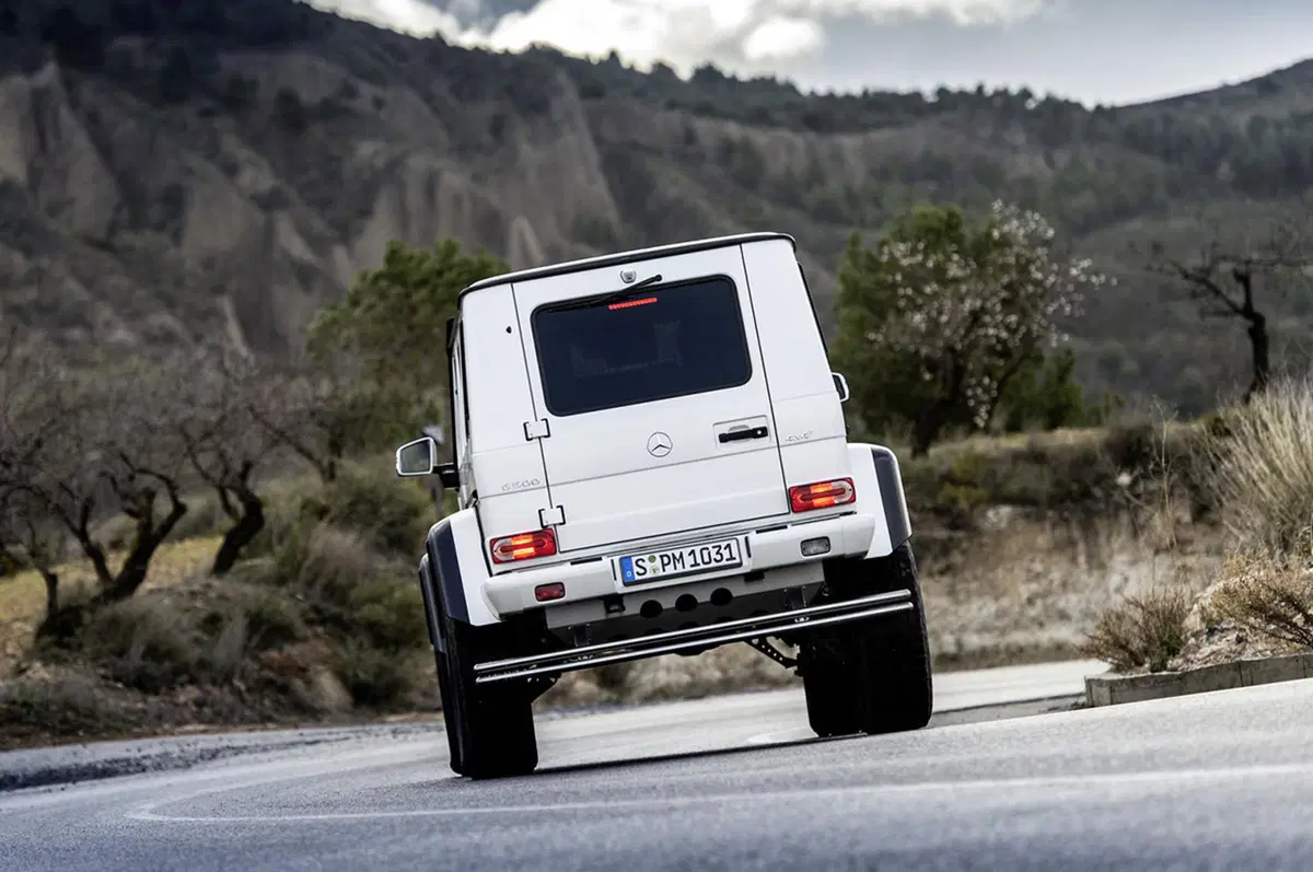 Mercedes G500 4x4²: la faranno davvero, ma costa come una supercar (24)
