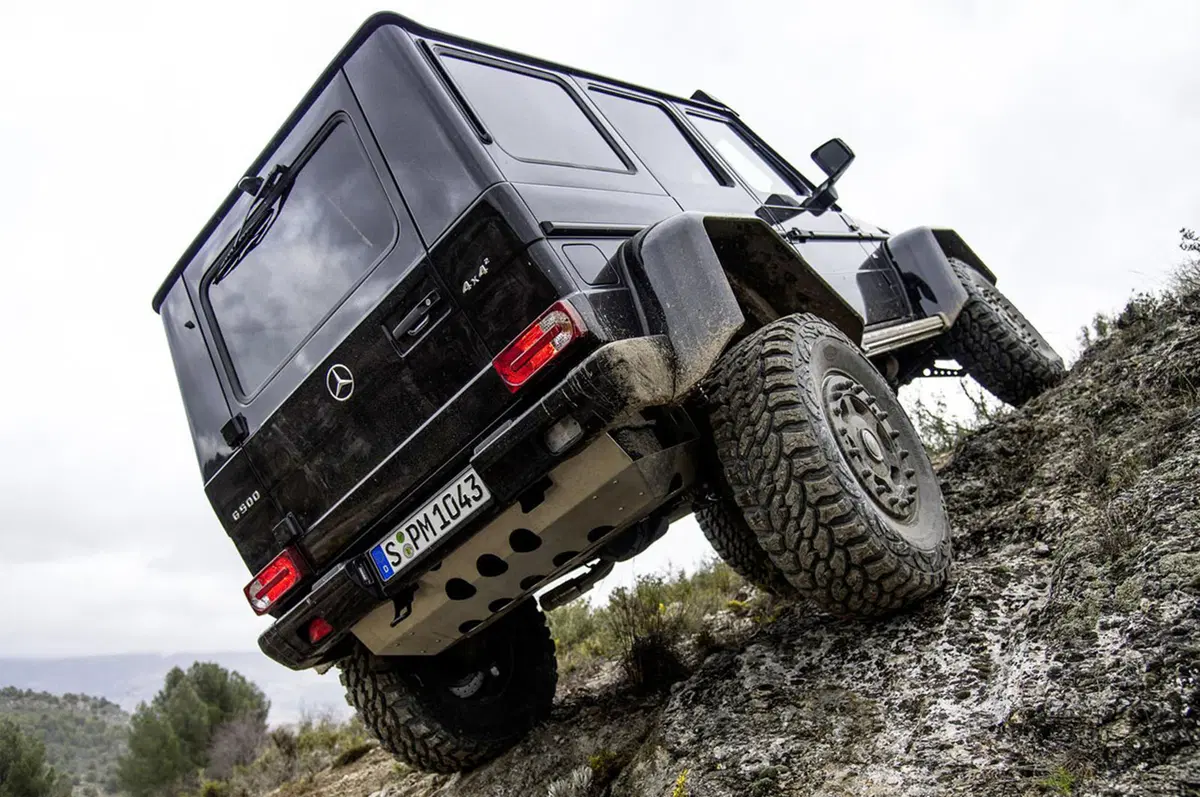 Mercedes G500 4x4²: la faranno davvero, ma costa come una supercar (28)