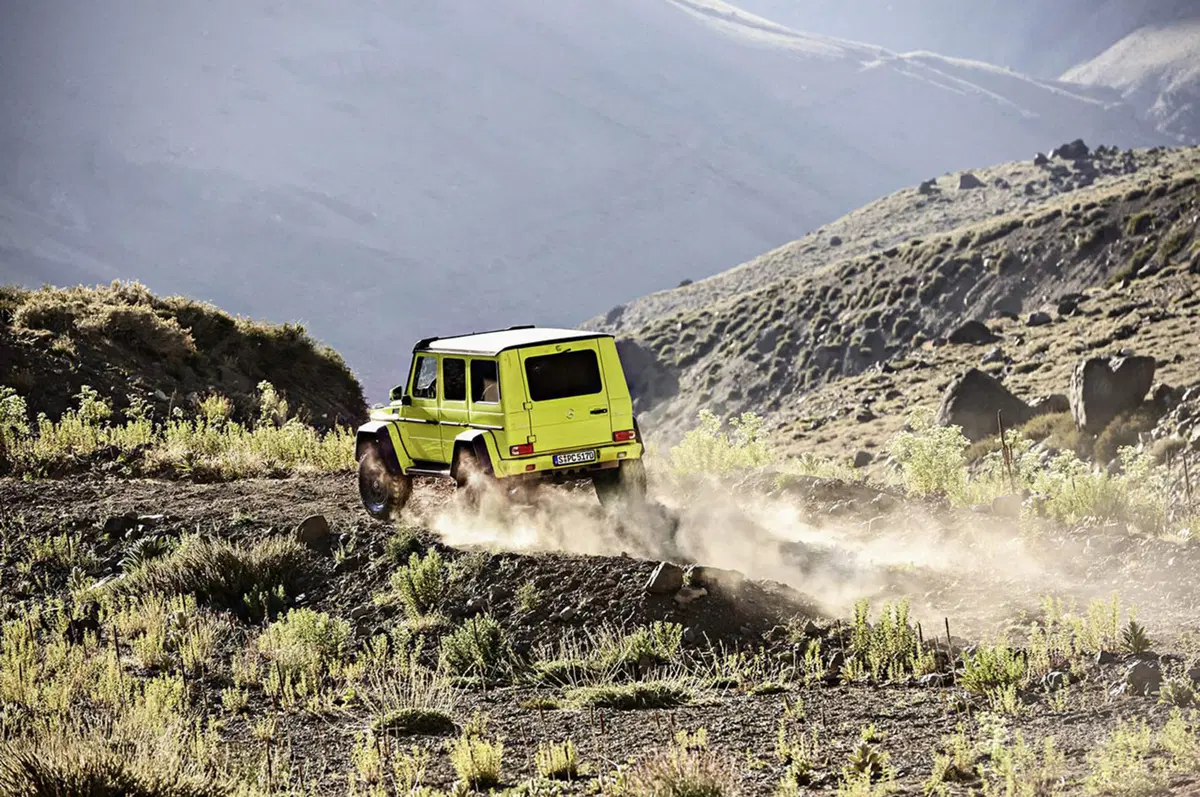 Mercedes G500 4x4²: la faranno davvero, ma costa come una supercar (29)