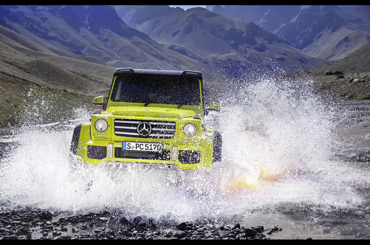 Mercedes G500 4x4²: la faranno davvero, ma costa come una supercar (31)
