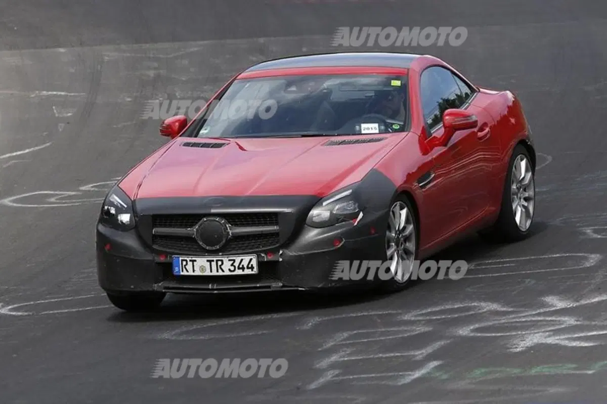 Mercedes SLC, il lancio preceduto dal facelift della SLK (2)
