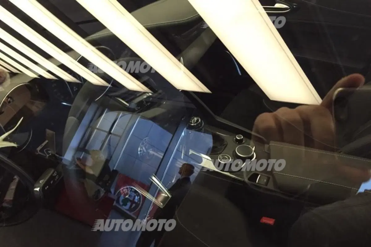 Alfa Romeo Giulia: il Biscione è tornato alla gloria [tutte le foto e i dettagli] (57)