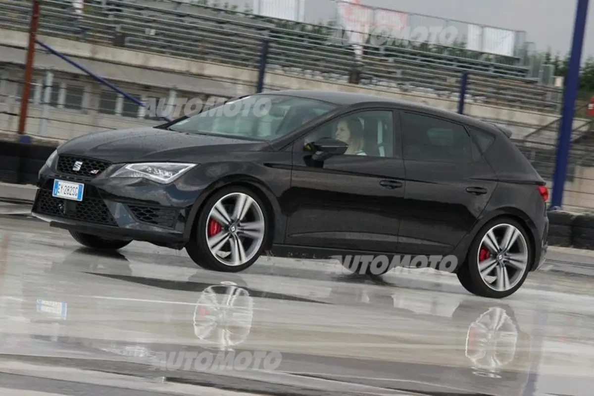 Seat Driving Academy: perché la patente non basta (7)