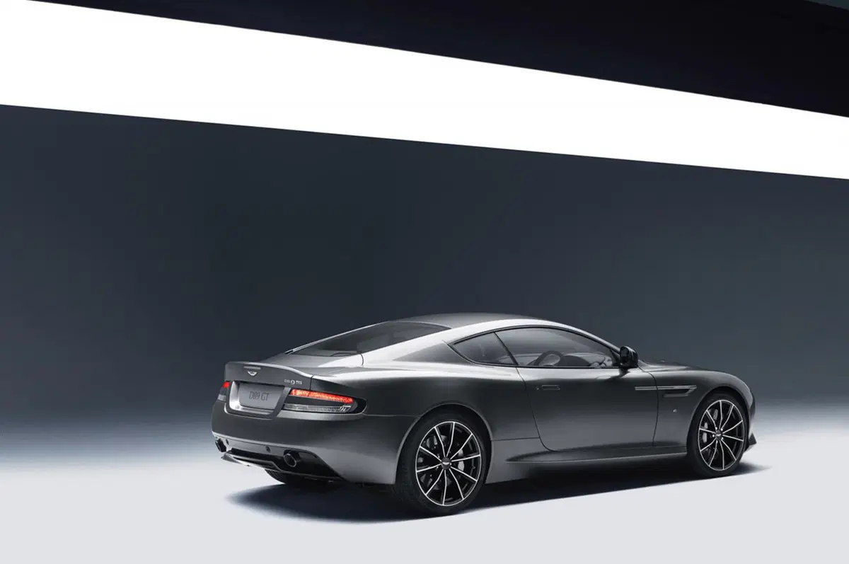 Aston Martin DB9 GT: 547 cavalli pronti per Goodwood (2)