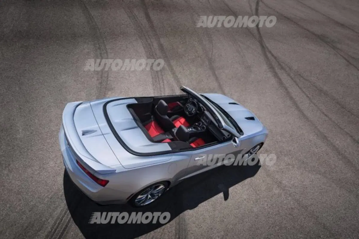 Chevrolet Camaro Convertible, ecco la cabrio di sesta generazione (3)
