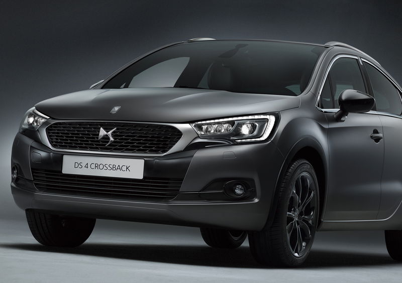 DS 4 Crossback, arriva l&#039;edizione limitata Moondust