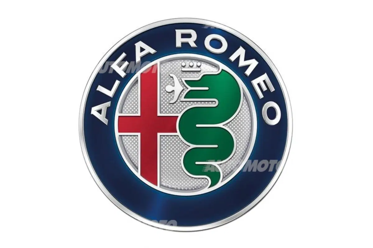 Alfa Romeo: la Giulia porta con sé anche il nuovo logo