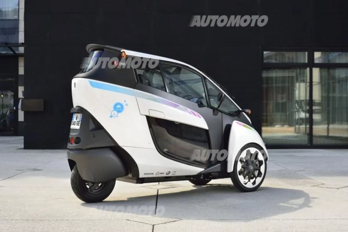 Toyota i-Road (10)
