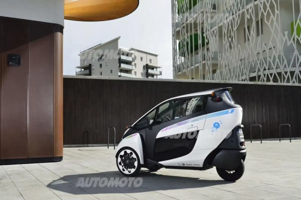 Toyota i-Road (29)