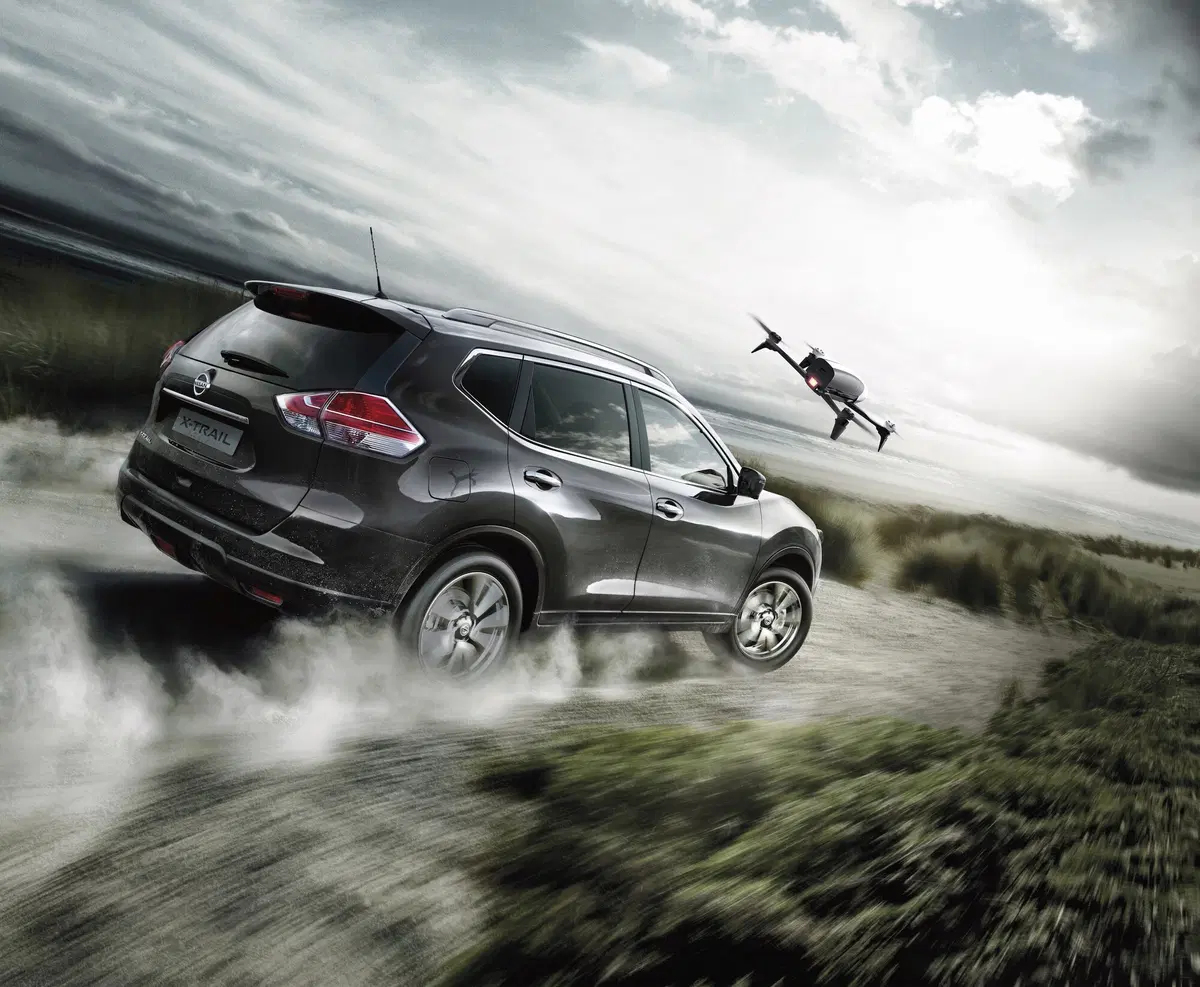 Nissan X-Trail X-Scape, il drone è di serie