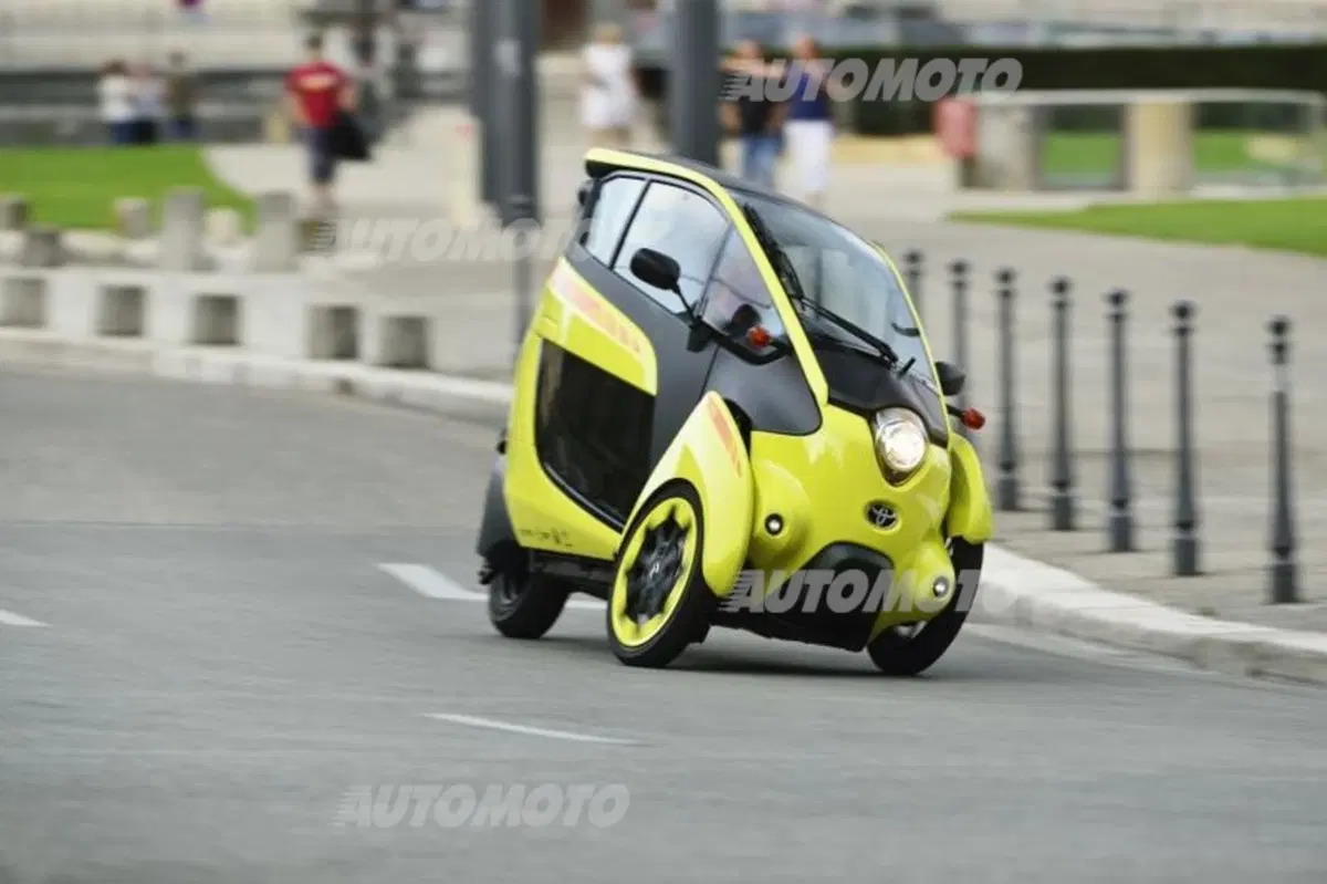 Toyota i-Road (98)