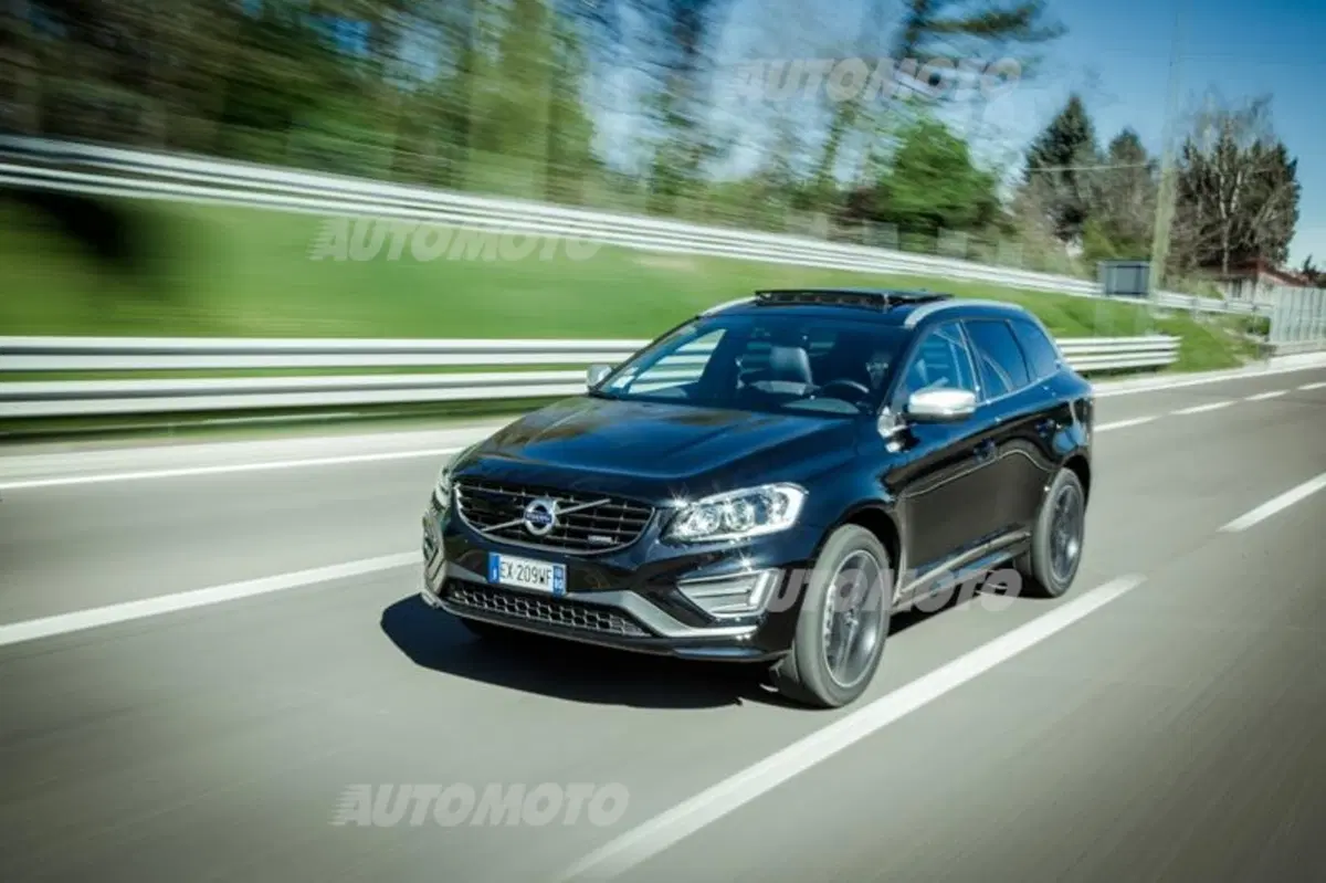 Volvo XC60 R-Design (6)