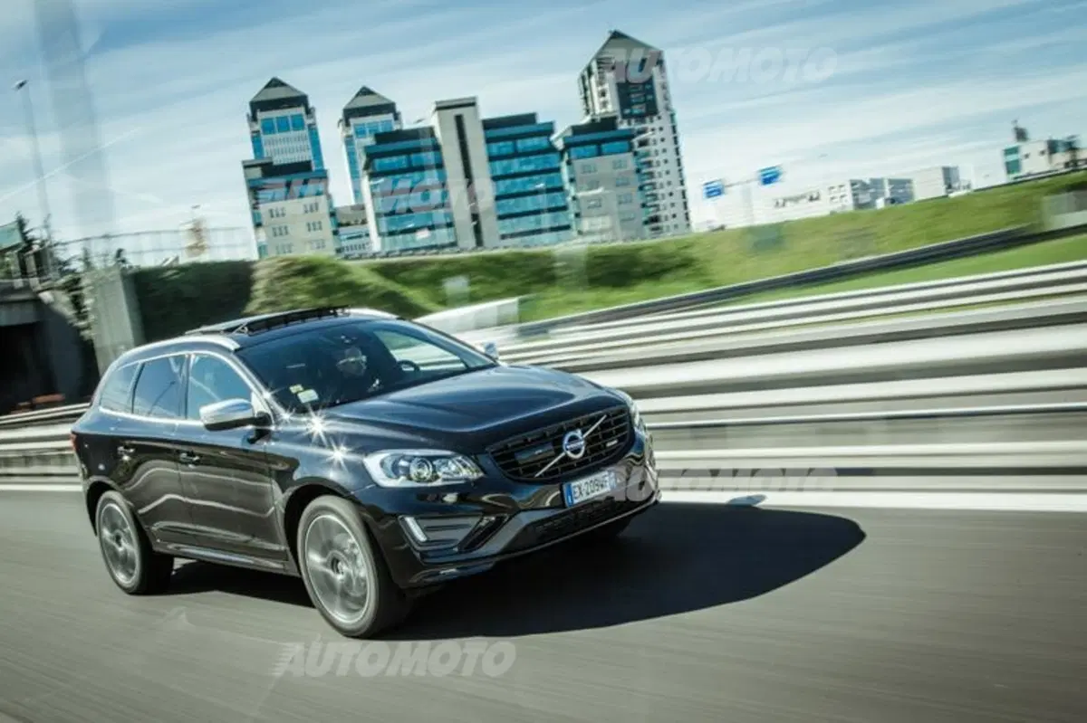 Volvo XC60 R-Design (9)