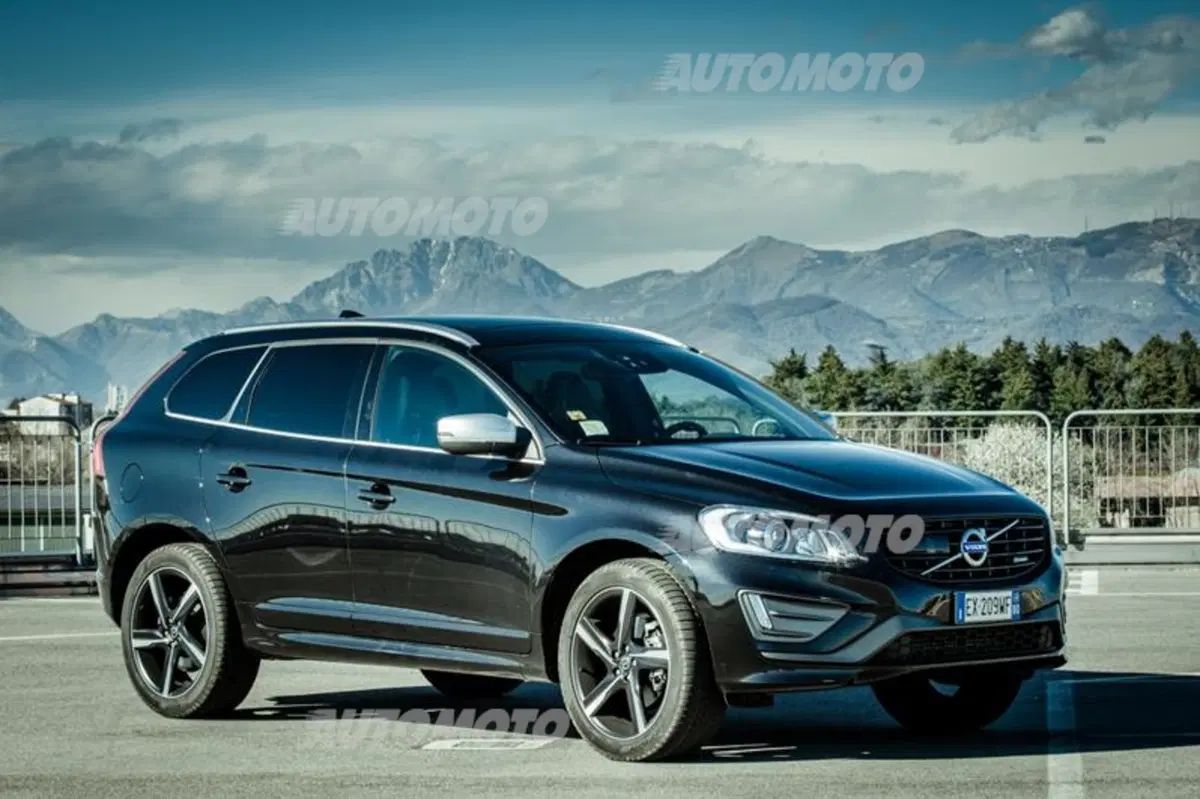 Volvo XC60 R-Design (12)