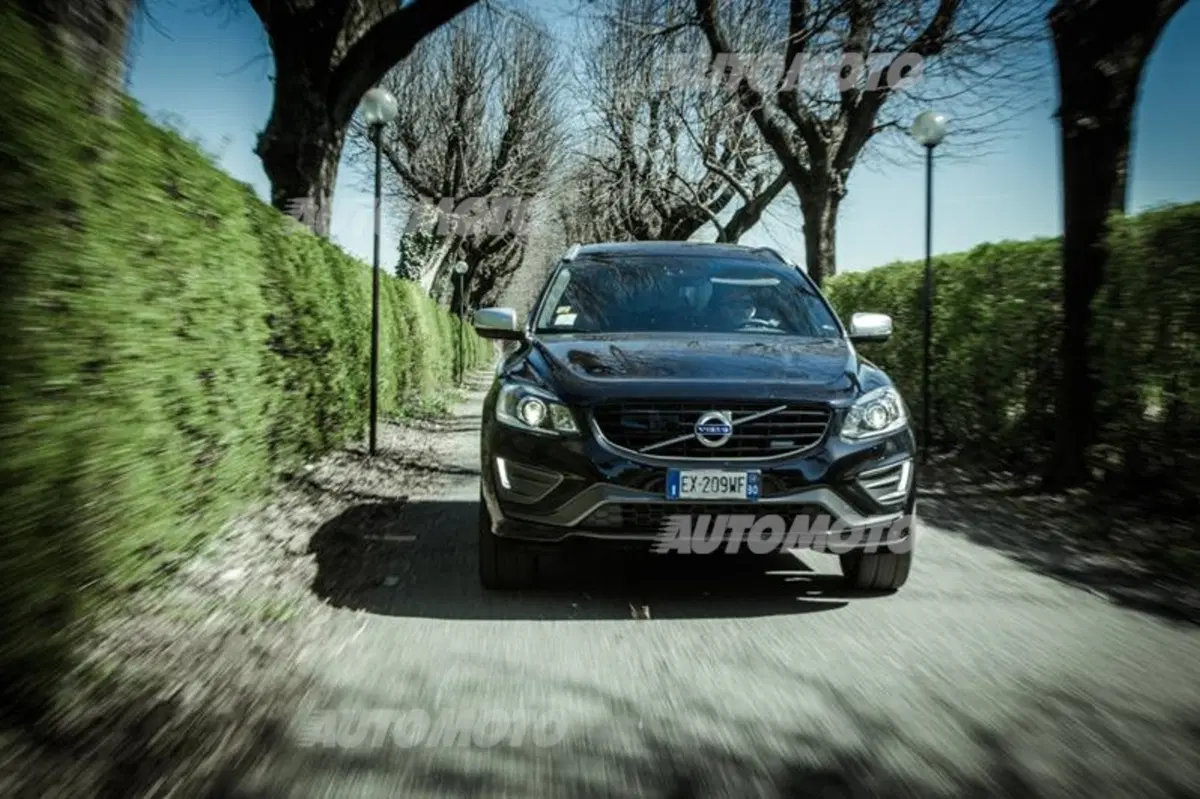Volvo XC60 R-Design (13)