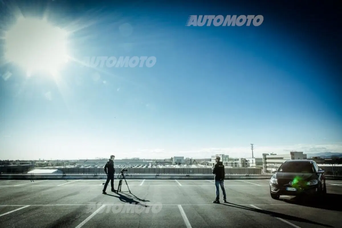 Volvo XC60 R-Design (38)