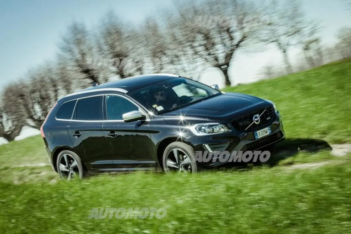 Volvo XC60 R-Design (41)