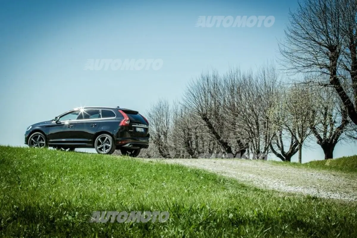 Volvo XC60 R-Design (42)