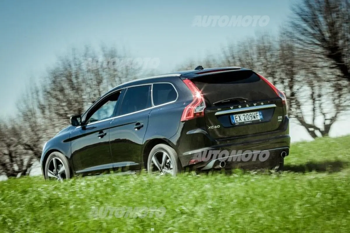 Volvo XC60 R-Design (49)