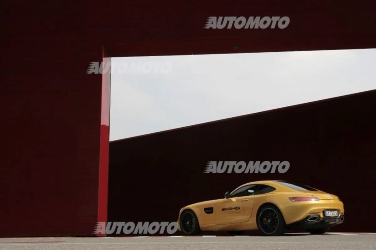 Mercedes-AMG, emozioni in movimento (15)