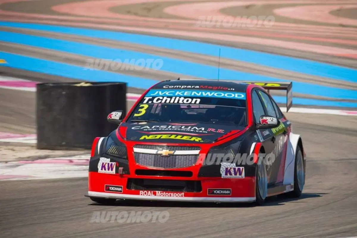 WTCC 2015, qualfiche Francia: pole per Loeb (4)