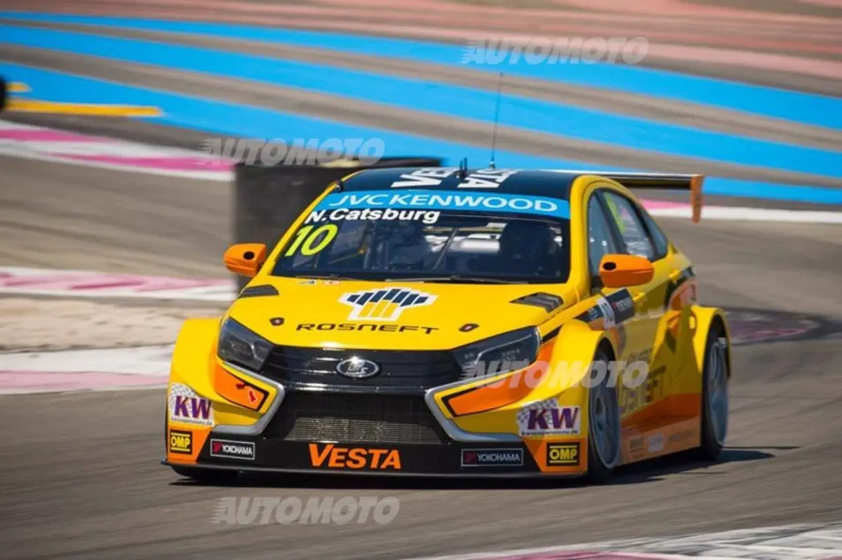 WTCC 2015, qualfiche Francia: pole per Loeb (6)